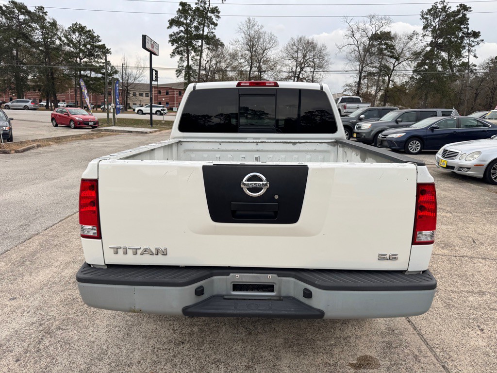 2004 Nissan Titan Image 6