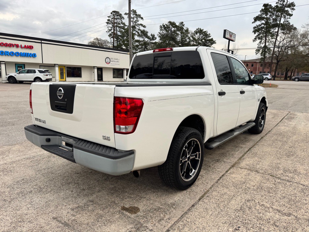 2004 Nissan Titan Image 7