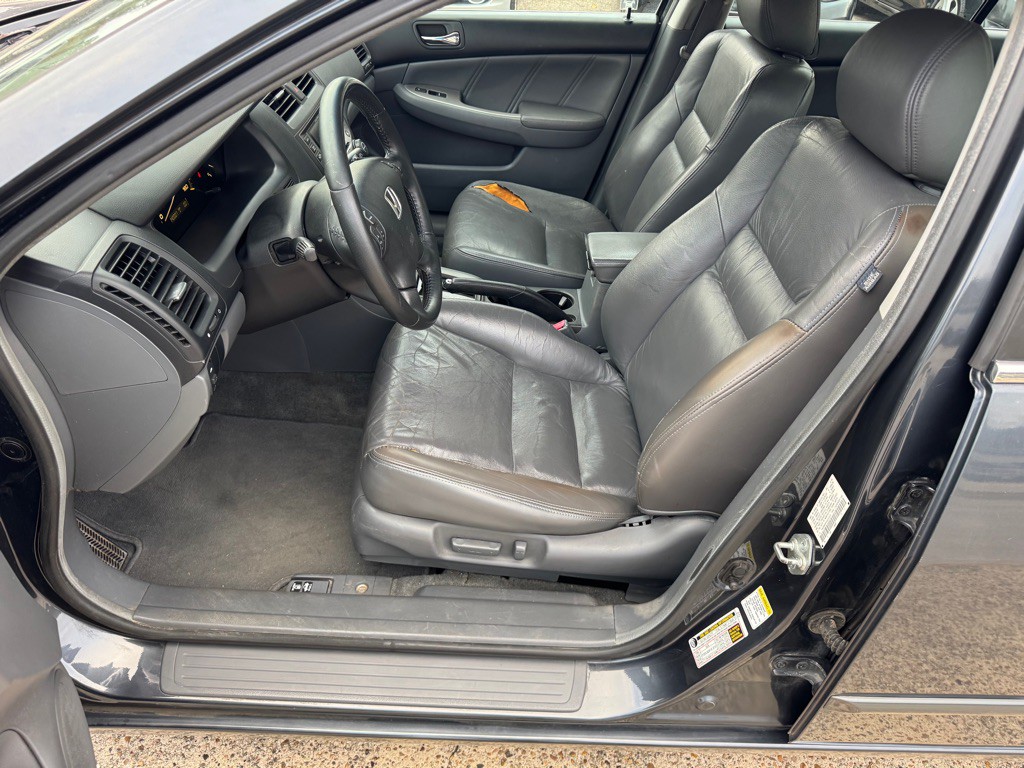 2006 Honda Accord Image 8