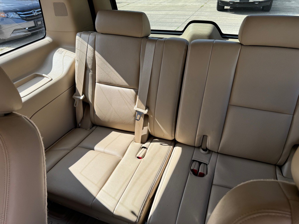 2014 Chevrolet Tahoe Image 9