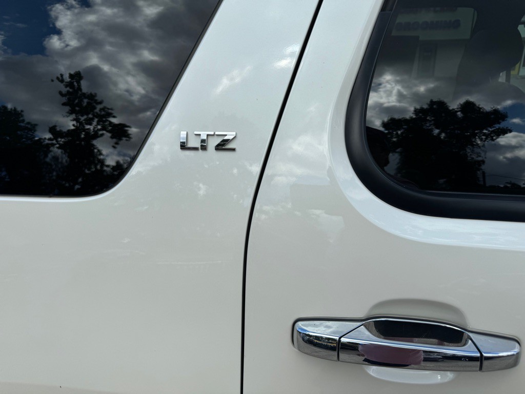 2014 Chevrolet Tahoe Image 14