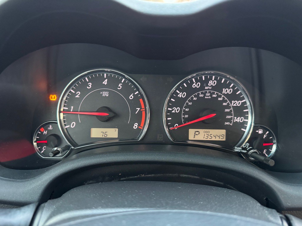 2013 Toyota Corolla Image 12