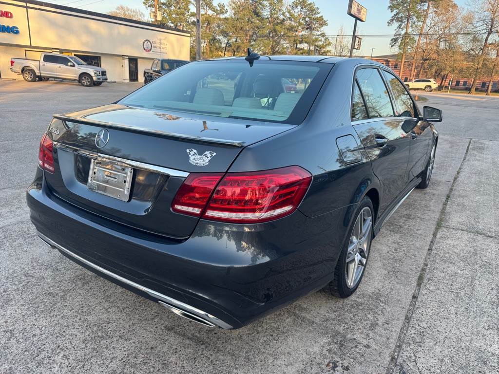 2014 Mercedes-Benz E-Class Image 4
