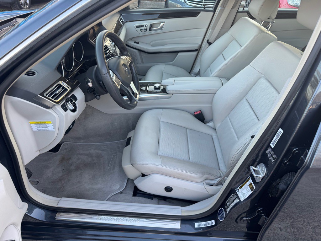 2014 Mercedes-Benz E-Class Image 9