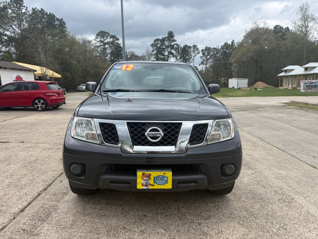 2012 Nissan Frontier Image 2
