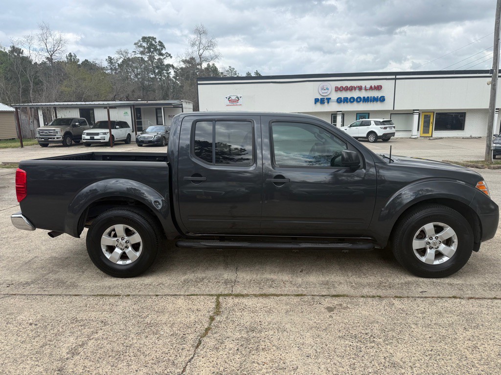 2012 Nissan Frontier Image 4