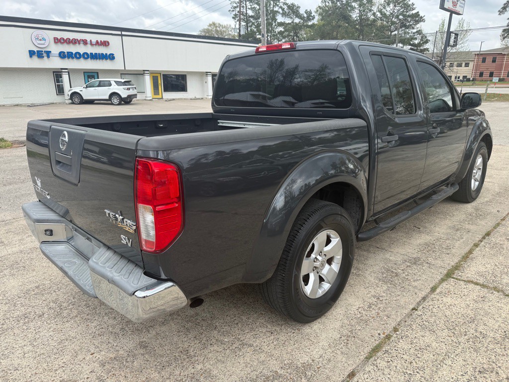 2012 Nissan Frontier Image 5