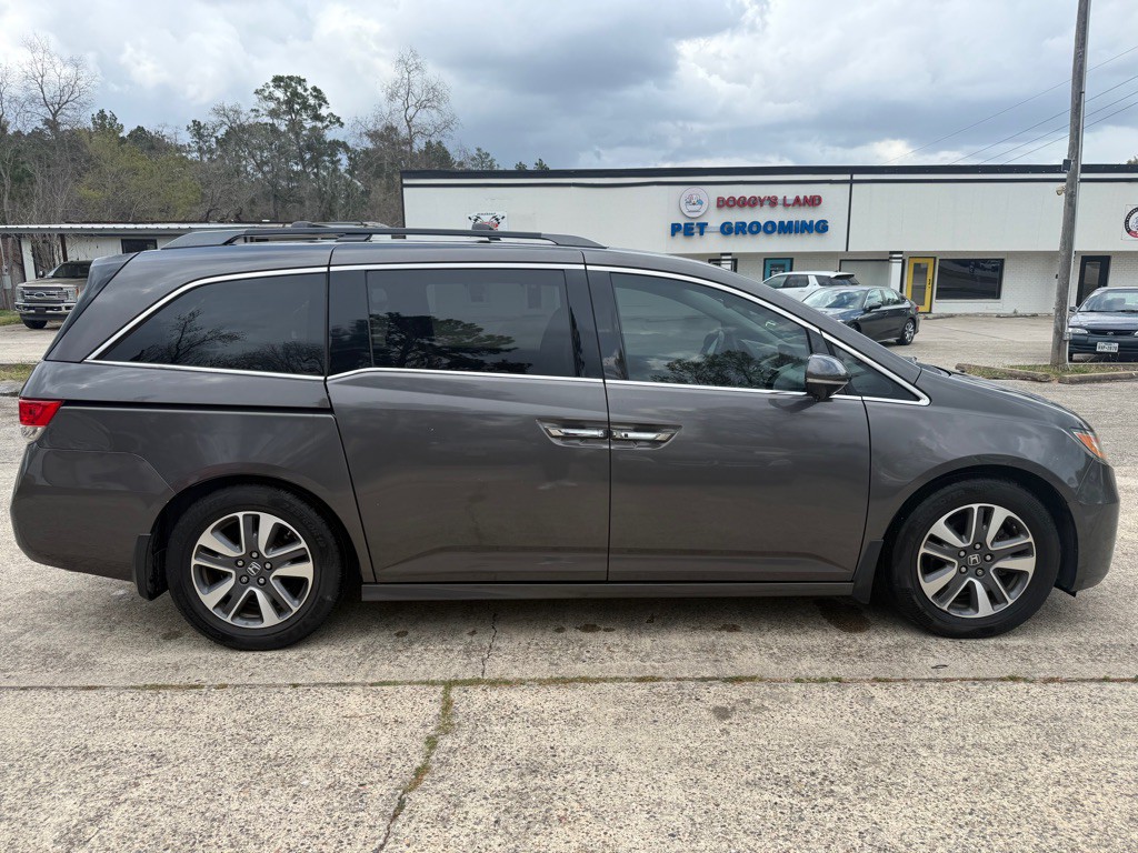 2015 Honda Odyssey Image 4