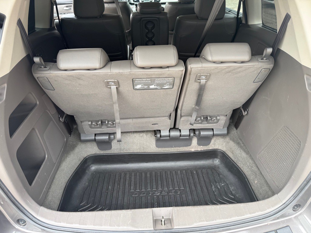2015 Honda Odyssey Image 14
