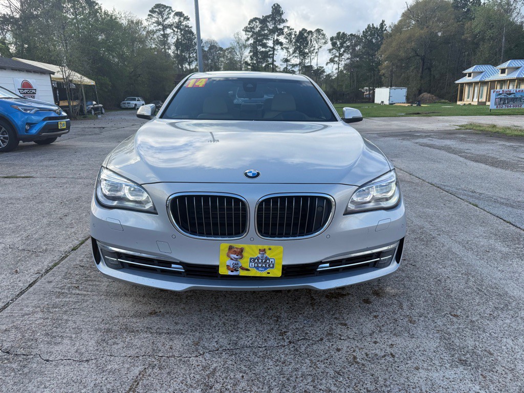 2014 BMW 7 Series Image 3