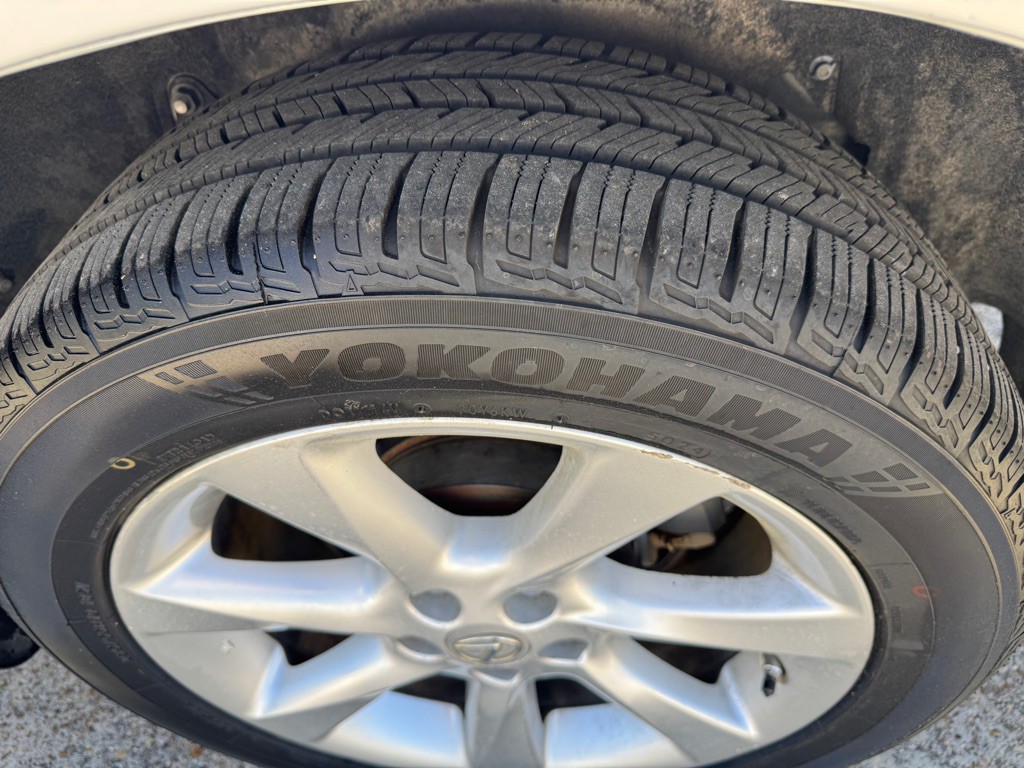 2010 Lexus RX Image 9