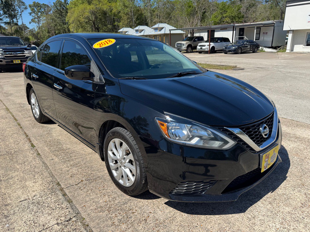 2018 Nissan Sentra Image 1