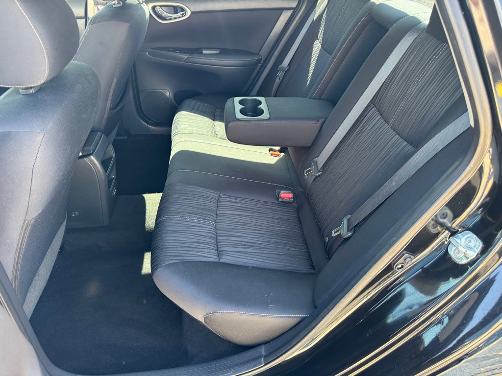 2018 Nissan Sentra Image 10
