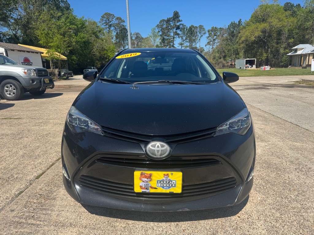 2019 Toyota Corolla Image 2