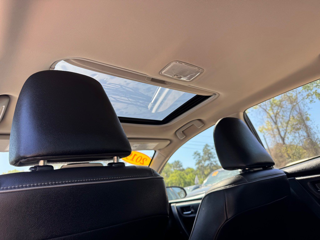 2019 Toyota Corolla Image 19