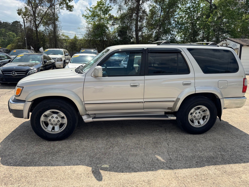 2000 Toyota 4Runner Image 4