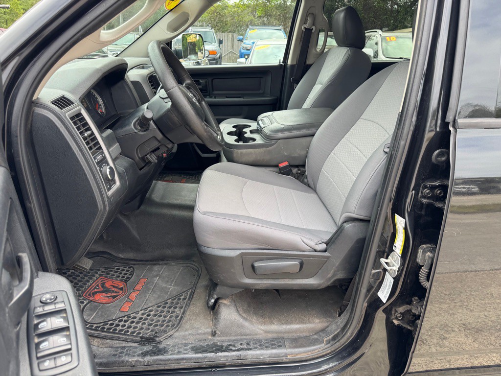 2015 RAM 2500 Image 12