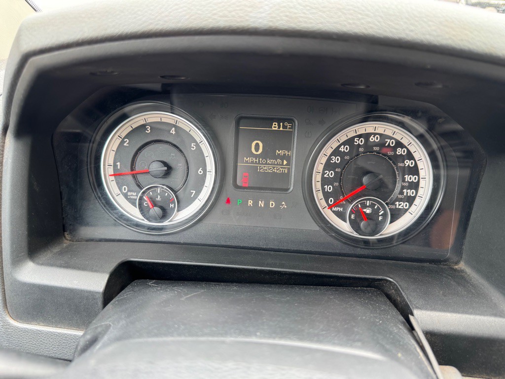 2015 RAM 2500 Image 14