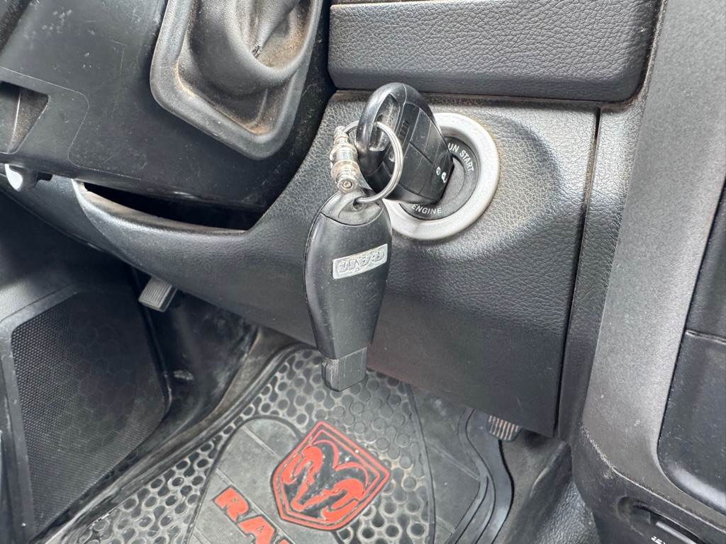 2015 RAM 2500 Image 16