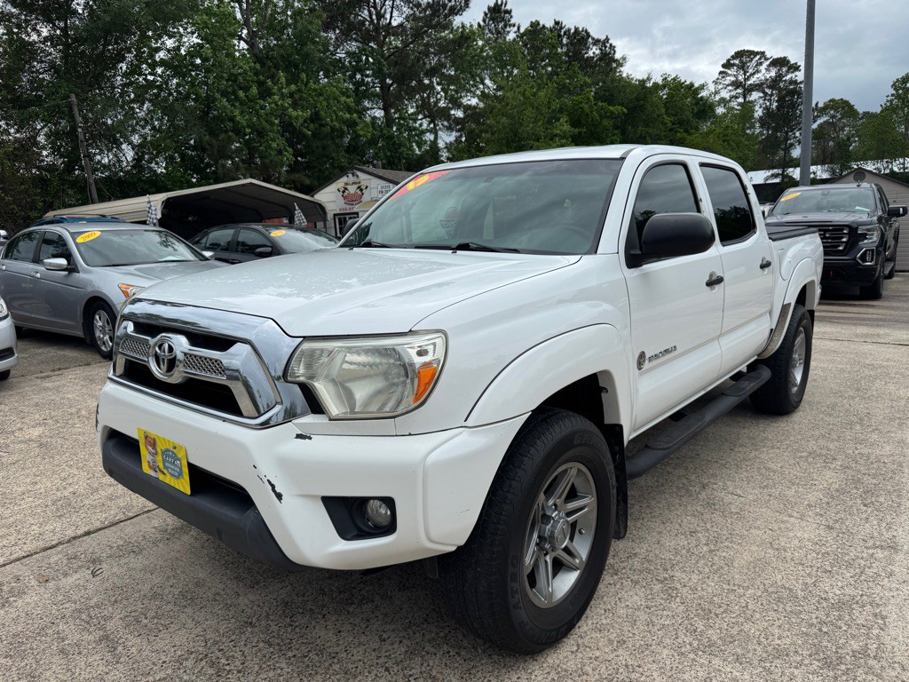 2013 Toyota Tacoma Image 1