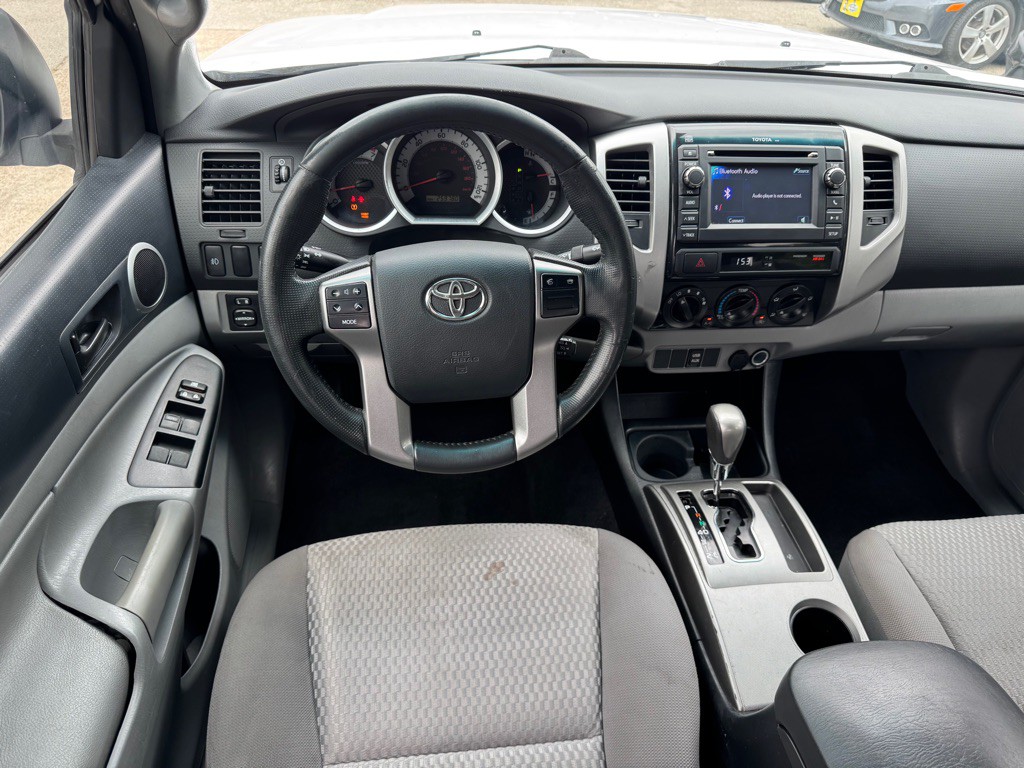 2013 Toyota Tacoma Image 12