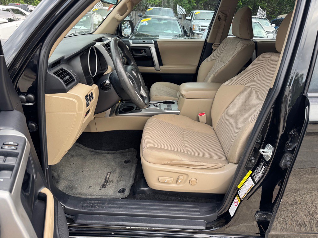 2013 Toyota 4Runner Image 8