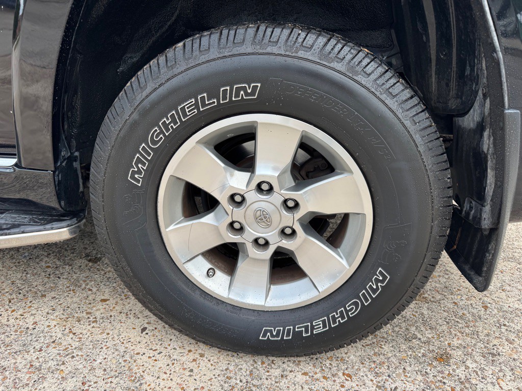 2013 Toyota 4Runner Image 14