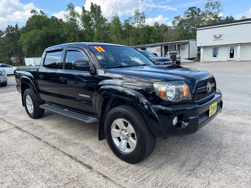 2011 Toyota Tacoma Image 1