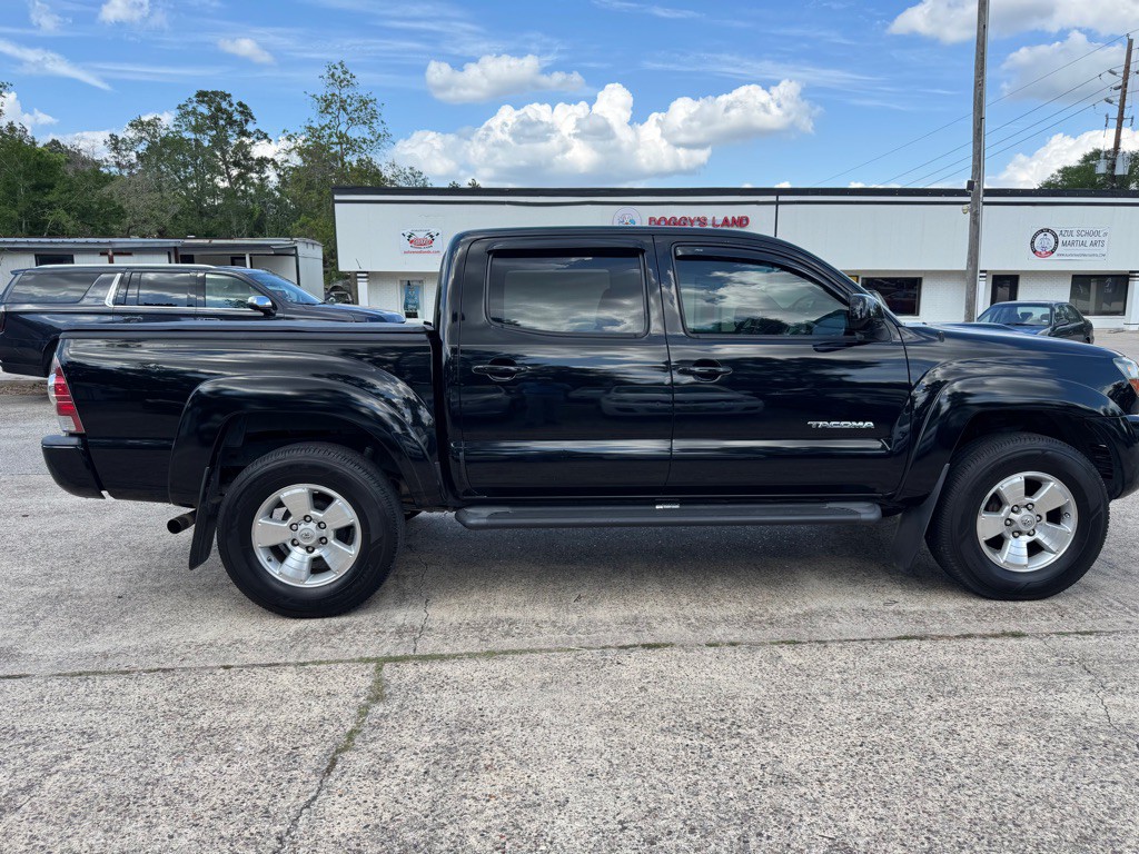 2011 Toyota Tacoma Image 4