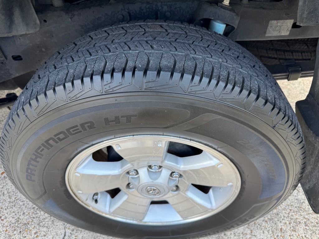 2011 Toyota Tacoma Image 9