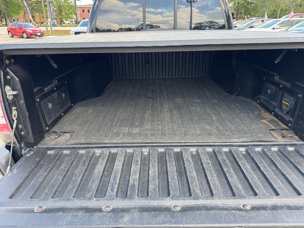2011 Toyota Tacoma Image 13