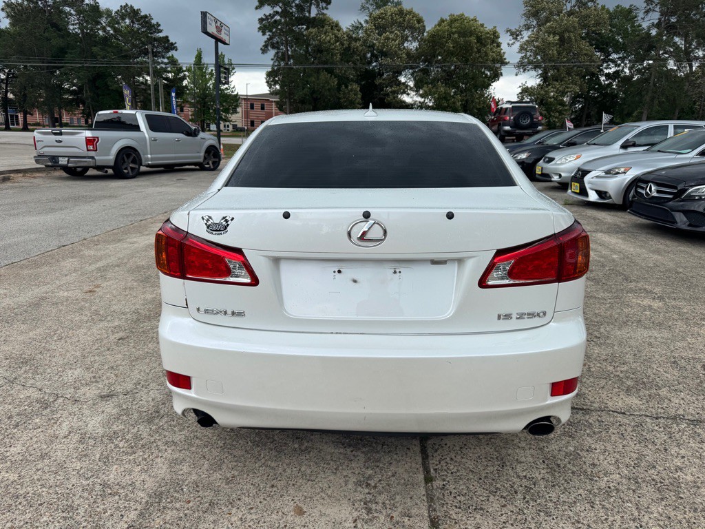 2009 Lexus IS Image 6
