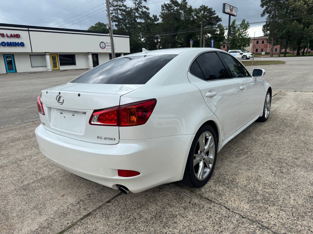 2009 Lexus IS Image 7