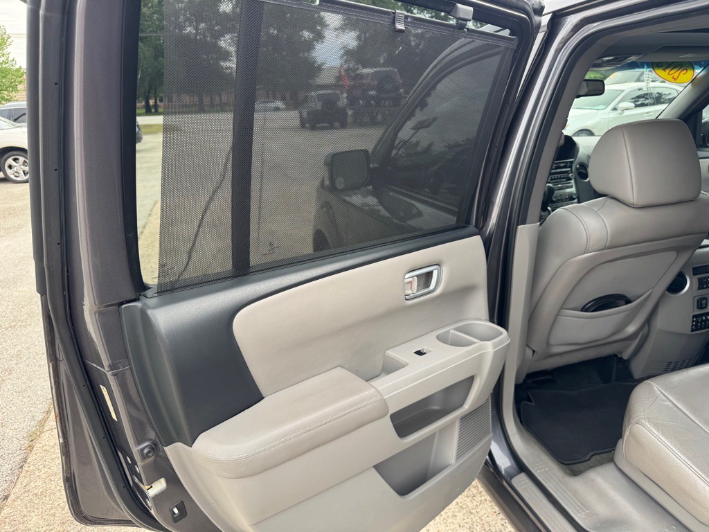 2015 Honda Pilot Image 13