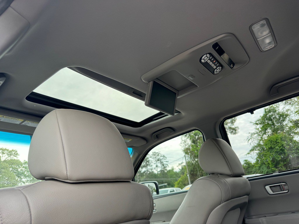 2015 Honda Pilot Image 14