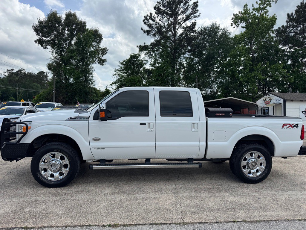 2015 Ford F-250 Image 4