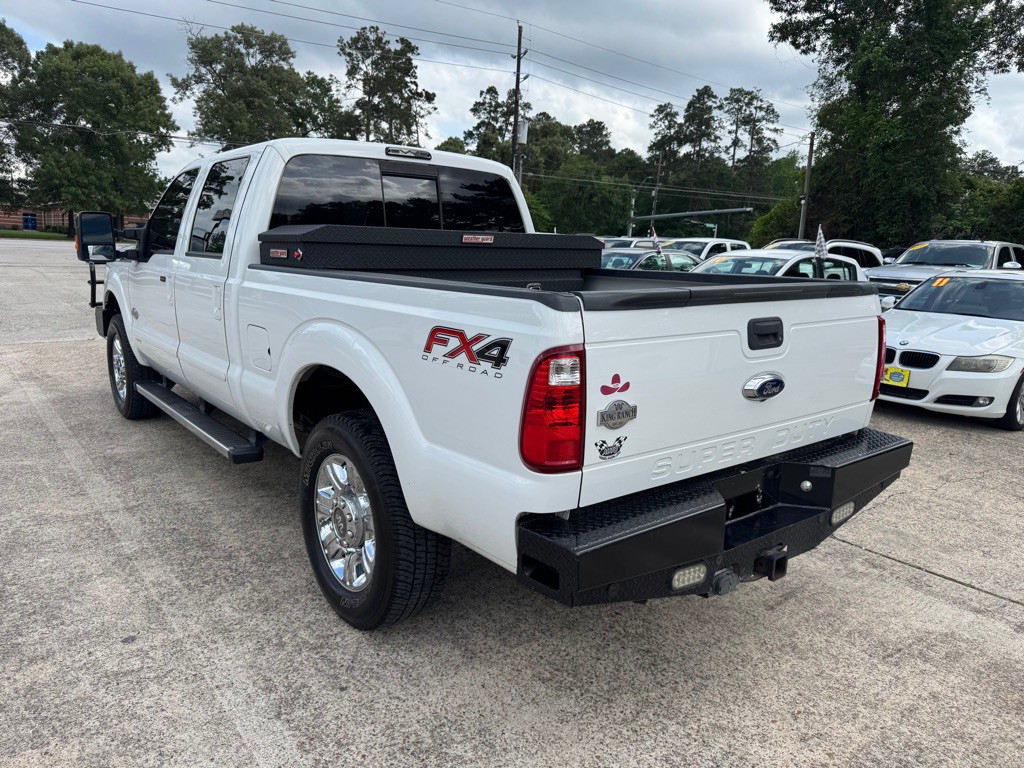 2015 Ford F-250 Image 6