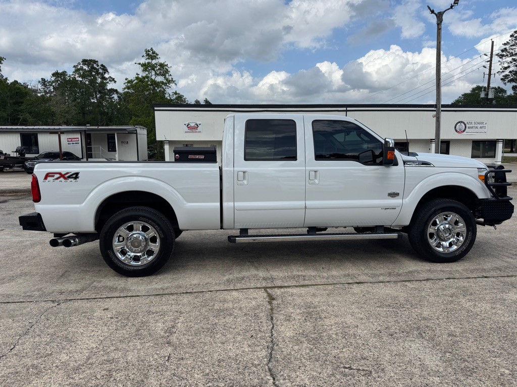 2015 Ford F-250 Image 9