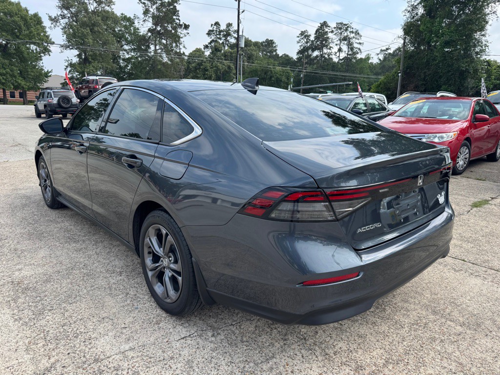 2023 Honda Accord Image 5