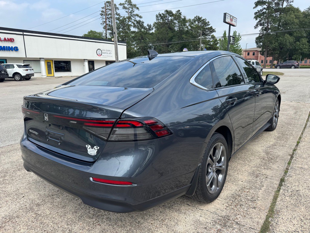2023 Honda Accord Image 7