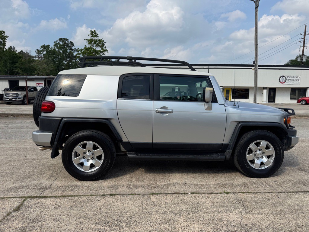 2008 Toyota FJ Cruiser Image 8