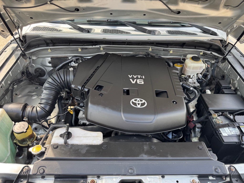 2008 Toyota FJ Cruiser Image 18