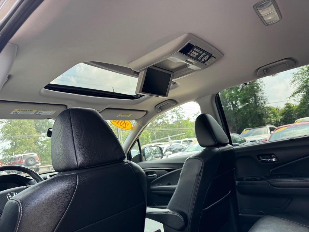 2016 Honda Pilot Image 16