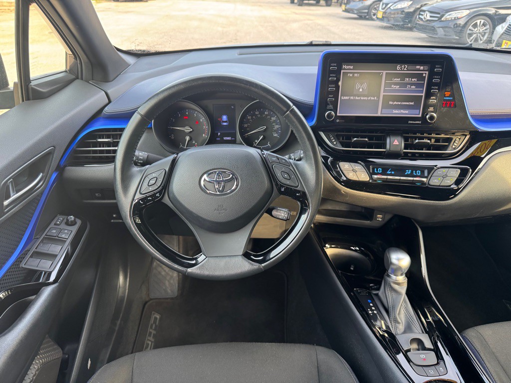 2020 Toyota C-HR Image 11