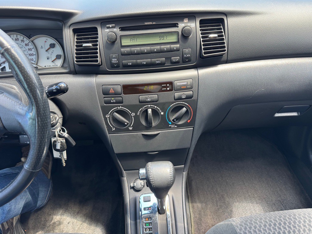 2007 Toyota Corolla Image 12