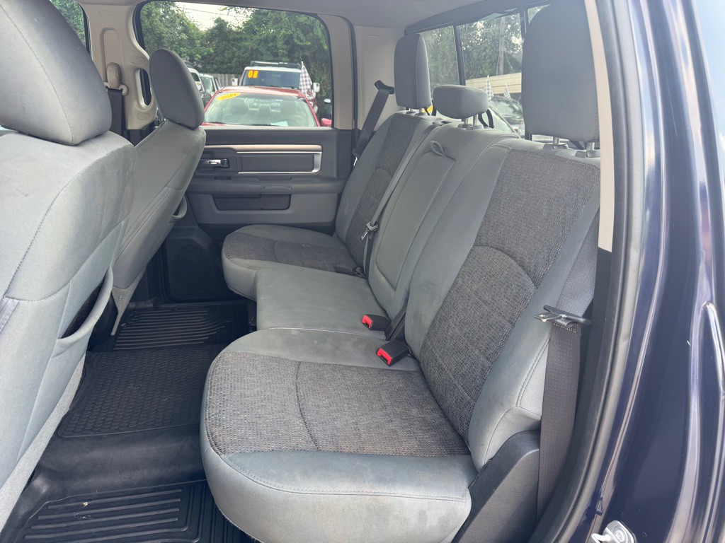 2017 RAM 1500 Image 16