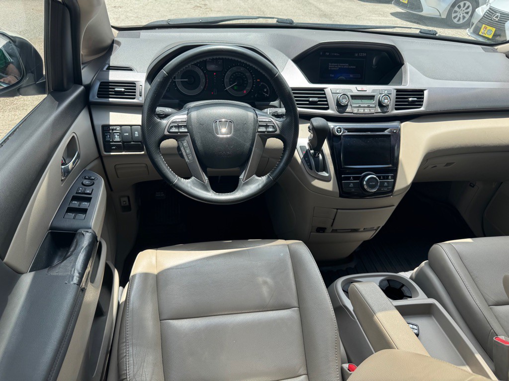 2014 Honda Odyssey Image 10