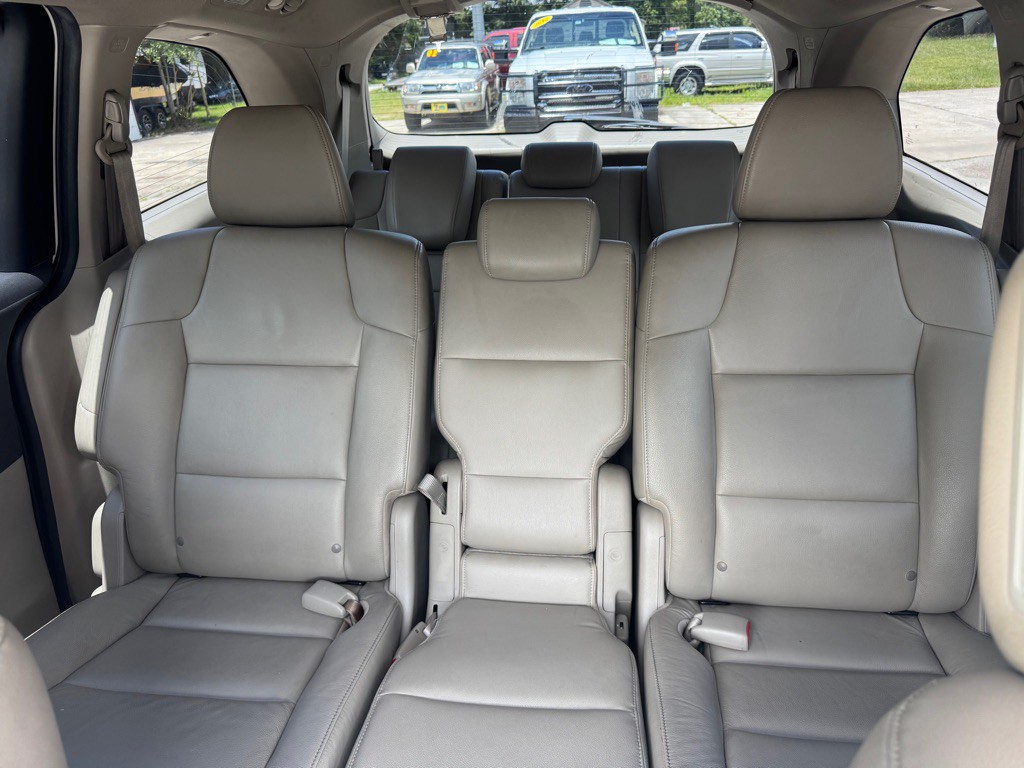 2014 Honda Odyssey Image 15