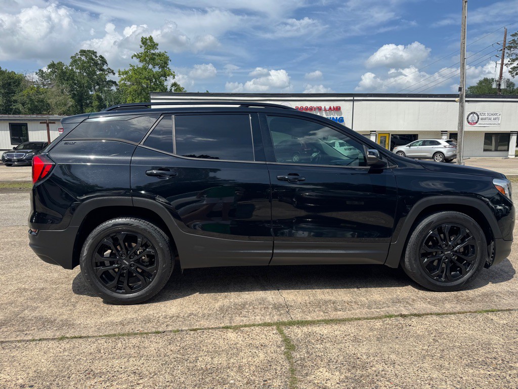2021 GMC Terrain Image 8