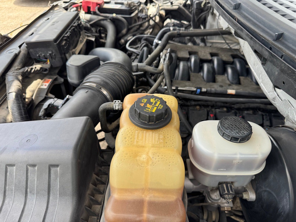 2011 Ford F-150 Image 25